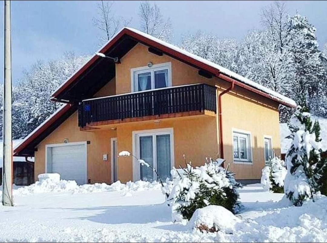 Holiday Home Zulejka Ogulin Esterno foto