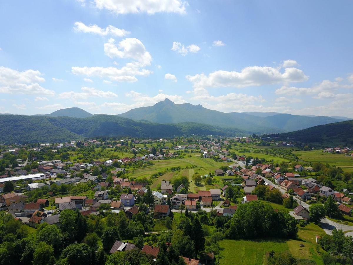 Holiday Home Zulejka Ogulin Esterno foto